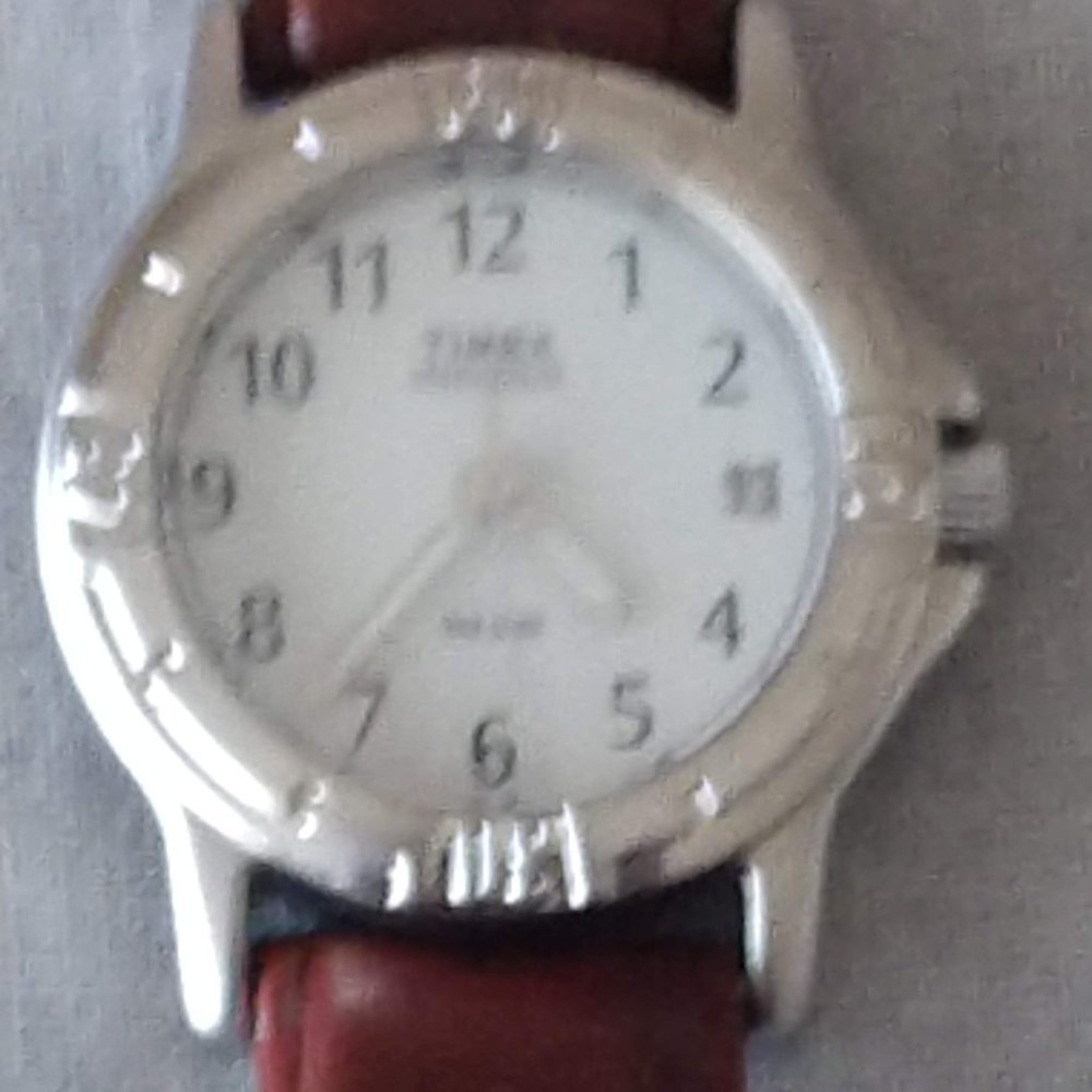 Timex Ladies Watch - Picture 8 of 15
